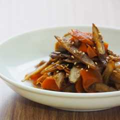 A picture of ゆずこしょう風味のきんぴらごぼう.