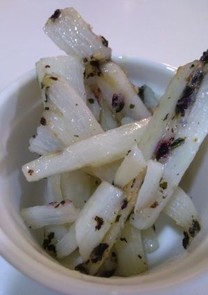 ふりかけで味付け！やまいもの和風小鉢-レシピのメイン写真