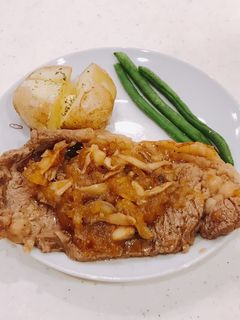 ステーキを柔らかく!おろし玉ねぎソース-レシピのメイン写真