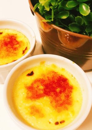 サクッ!とろ〜り♪超簡単クリームブリュレ-レシピのメイン写真