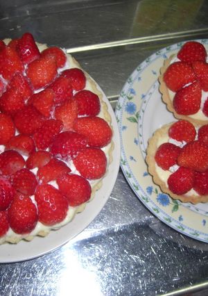 いちごとホワイトチョコムースのタルト-レシピのメイン写真