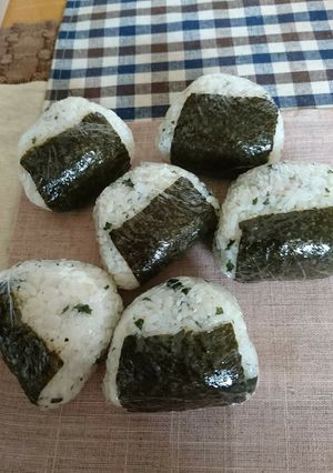 冷めても美味！コロコロおにぎり簡単！-レシピのメイン写真