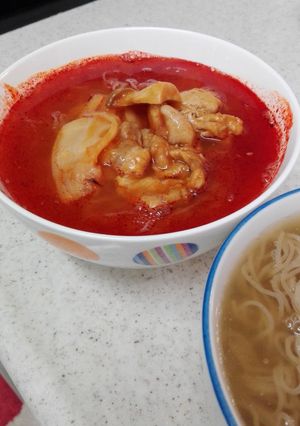 チリソースのせ辛ラーメン-レシピのメイン写真