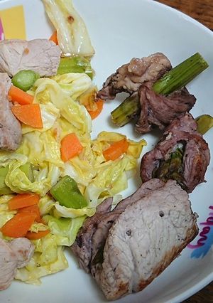 アスパラとキャベツと人参の肉野菜炒め-レシピのメイン写真