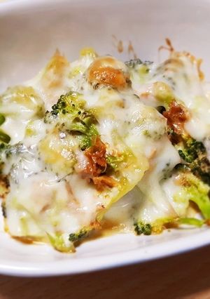 レンジで☆ブロッコリーおかかマヨチー焼き-レシピのメイン写真