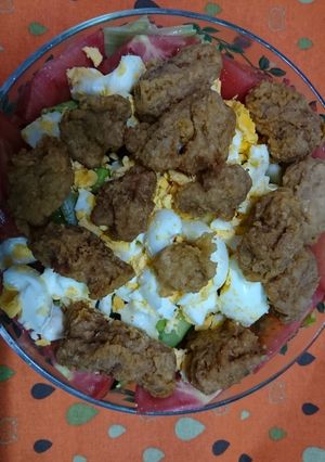 お惣菜プラス適当サラダ-レシピのメイン写真