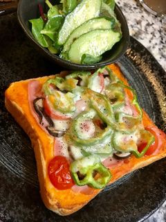 簡単ごちそうピザトースト-レシピのメイン写真