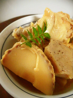 夕弁♪淡竹・鶏手羽元・板こんにゃくの煮物-レシピのメイン写真
