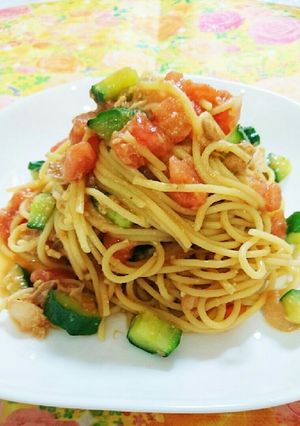 簡単★ツナトマト冷製パスタ〜味噌ﾆﾝﾆｸ-レシピのメイン写真