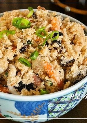 我が家の味✿イカ入りおからの炒り煮-レシピのメイン写真