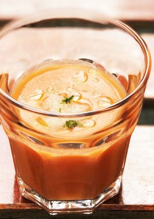 夏バテ防止に!冷製トマカドスープ-レシピのメイン写真