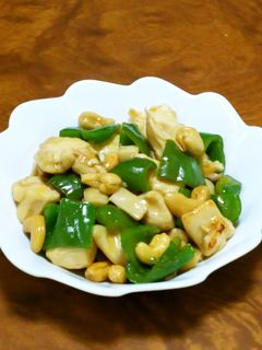簡単★鶏肉とピーマンのカシューナッツ炒め-レシピのメイン写真