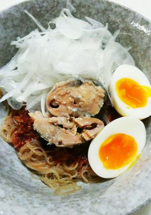 ふるる冷麺にサバ缶-レシピのメイン写真