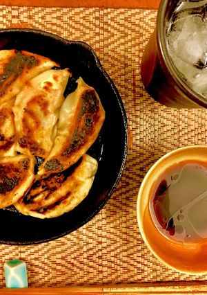 超簡単♡スキレットで冷凍餃子(生餃子可)-レシピのメイン写真