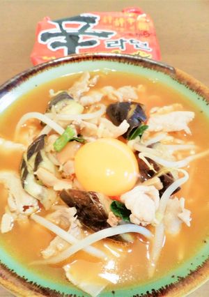 辛～い☆炒め野菜のせラーメン-レシピのメイン写真