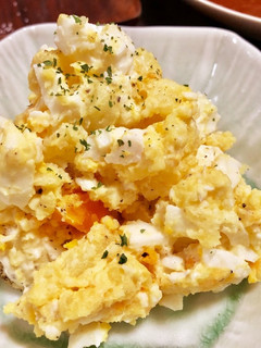 じゃがいもと卵だけ♪大人のポテトサラダ-レシピのメイン写真