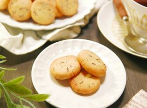 キャラウェイと粉チーズたっぷりクッキー-レシピのメイン写真
