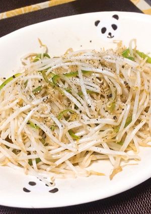 節約ベジつまみ♪「もやピー炒め」-レシピのメイン写真