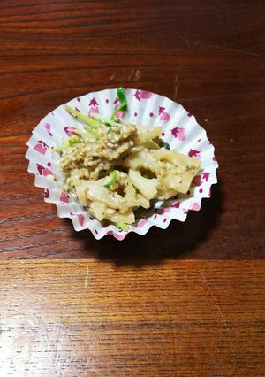 蓮根と豆苗のゴマ和え-レシピのメイン写真