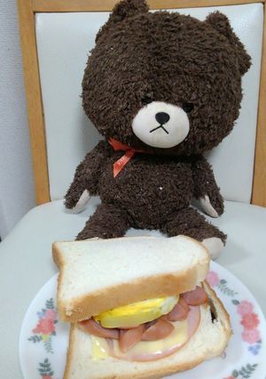 卵と玉ねぎハムとウインナーのサンド-レシピのメイン写真