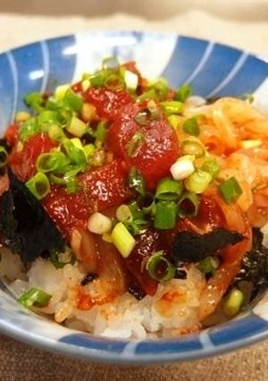 マグロとイカのユッケ丼-レシピのメイン写真