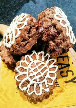 ダブルチョコレートスコーン(向日葵デコ)-レシピのメイン写真