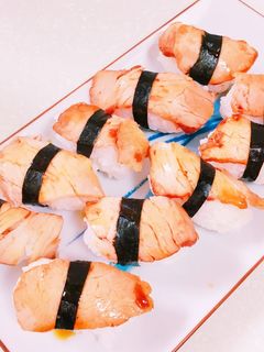 切り落とし焼豚でスパム風ひと口握り寿司-レシピのメイン写真