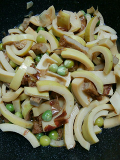 エンドウ豆とタケノコ、じゃこ天の煮物-レシピのメイン写真