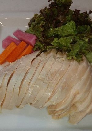 トレハロース使用鶏むね肉の茹で鶏-レシピのメイン写真