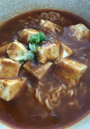 ピリッとうまい！カレー麻婆ラーメン-レシピのメイン写真