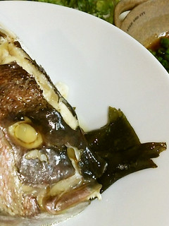 鯛のあらで♪たいの酒蒸し-レシピのメイン写真