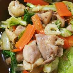 รูปของ ☆鶏もも肉のニンニク野菜炒め