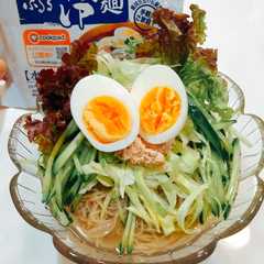 รูปของ お手軽ツナサラダ冷麺