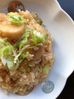漬けホタテのバター醤油炊き込みごはん-レシピのメイン写真