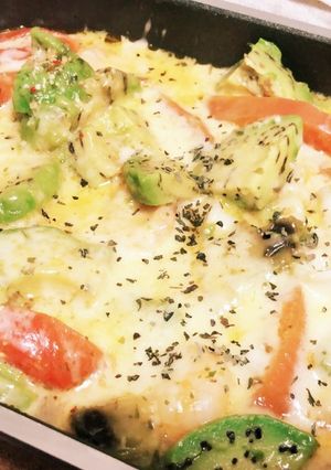 アボカドとシーフードのトマト煮込み-レシピのメイン写真