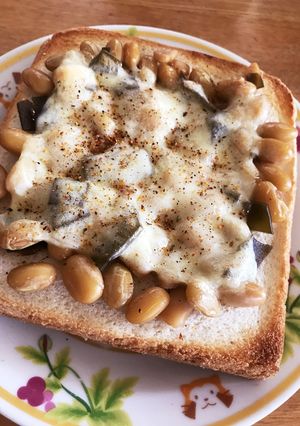 甘じょっぱウマ〜☆昆布豆チーズトースト-レシピのメイン写真