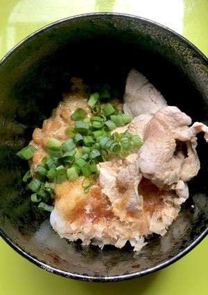 簡単おつまみ おろし豚納豆 うどん飯にも-レシピのメイン写真