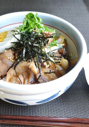 ボリューミーでさっぱり！梅しそ丼♪-レシピのメイン写真