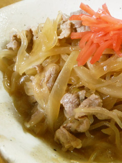 なぜか牛丼気分♪しらたきと玉ねぎ煮-レシピのメイン写真
