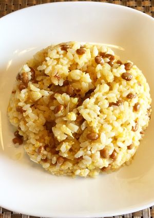 麺つゆバターでこくうま納豆チャーハン-レシピのメイン写真