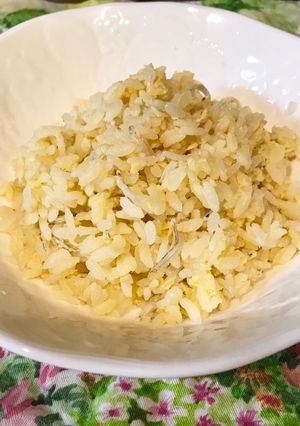 卵としらすのチャーハン-レシピのメイン写真