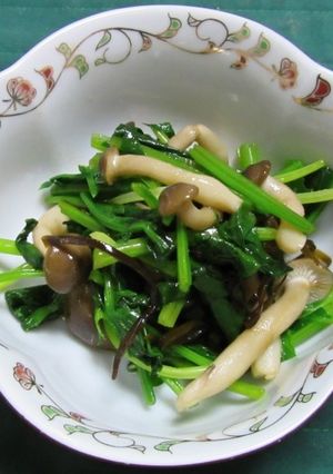 ほうれん草とブナシメジの塩昆布和え-レシピのメイン写真