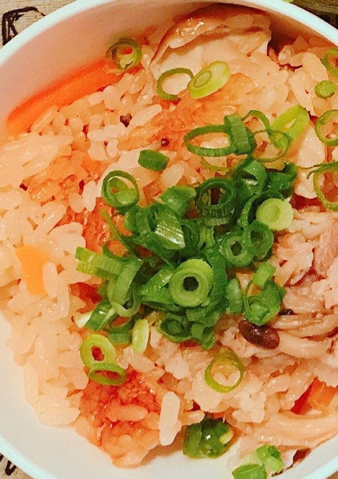 豚コマとしめじの炊き込みご飯-レシピのメイン写真
