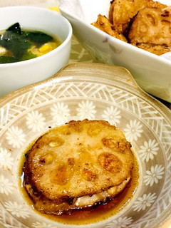 簡単☆超美味!れんこんの新玉はさみ揚げ☆-レシピのメイン写真