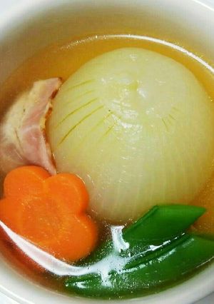 とろとろ甘ーい♡丸ごと新玉ねぎスープ-レシピのメイン写真