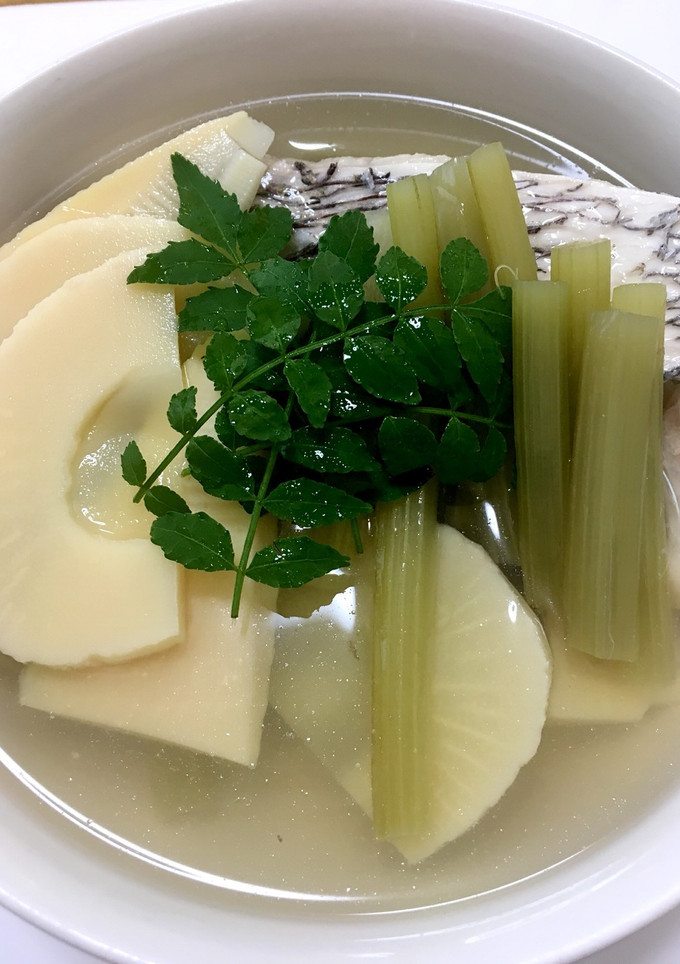 鯛の潮汁に筍とフキを添えて-レシピのメイン写真