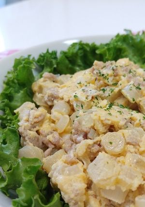 茎みょうが(みょうがたけ)のチーズ卵とじ-レシピのメイン写真