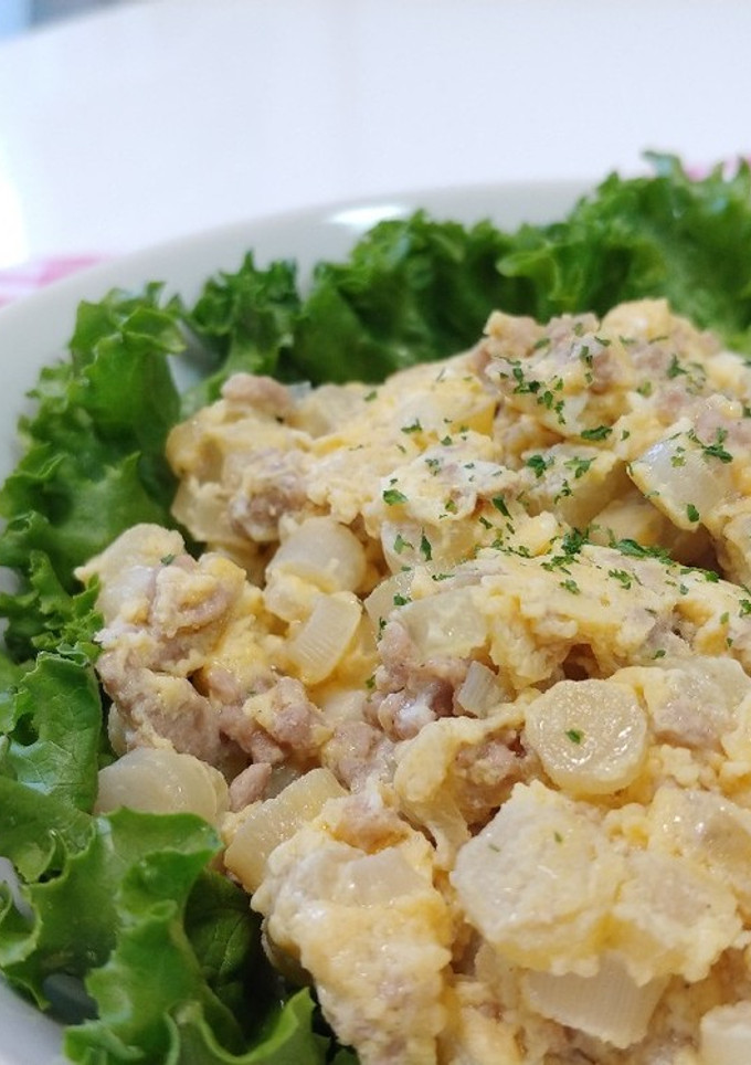 茎みょうが(みょうがたけ)のチーズ卵とじ-レシピのメイン写真