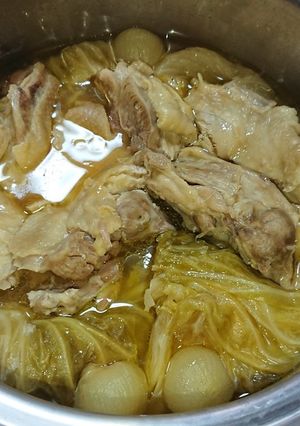 春キャベツと鶏肉の無水煮込み-レシピのメイン写真