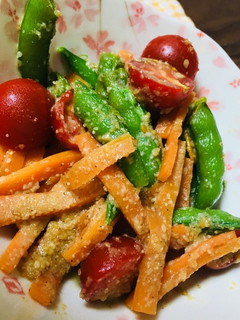 スナップえんどうとトマトのごま和え-レシピのメイン写真